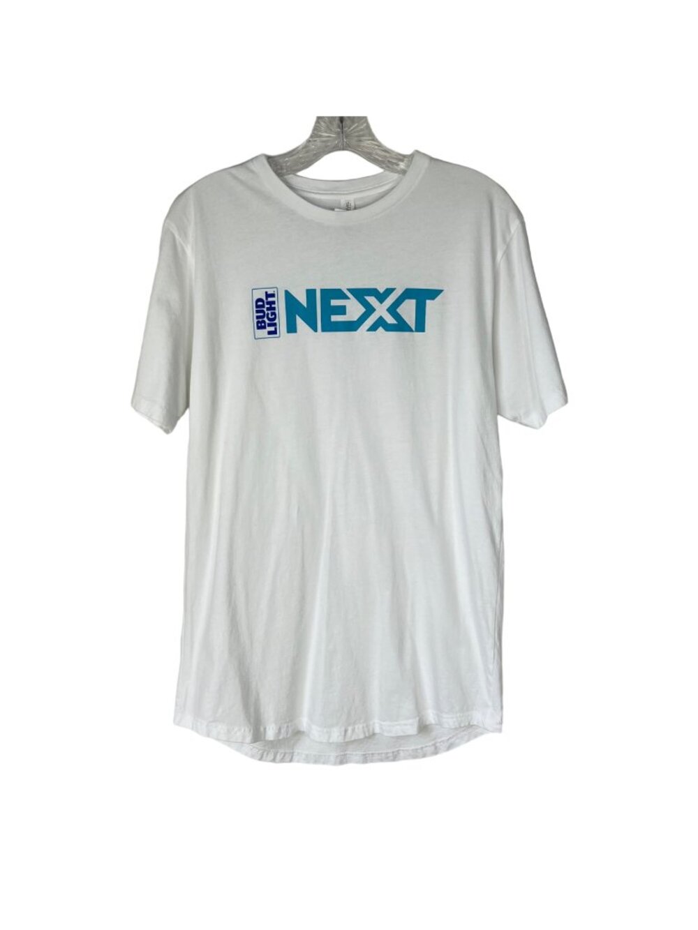 Next‎ Level Budweiser Bud Light Graphic Tshirt Medium White Beer Zero Carb